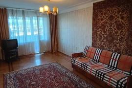 В р-не Арх. круга пр. 3-х к.кв.