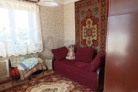 3 комн кв в р-не столовой ГМИ