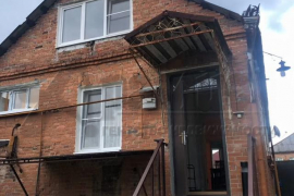 Дом 145 м² на участке 4 сот.