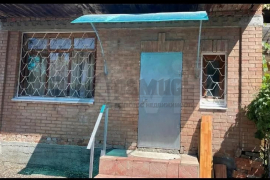 2-к. квартира, 63 м², 1/5 эт.