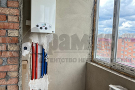 Продаю на Хадарцева 90 кв