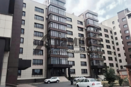 Продается 3-х конатная квартира