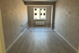 3 комн. на Магкаева