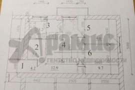 3-к. квартира, 43 м², 2/5 эт.