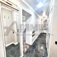 2-к. квартира, 40 м², 5/5 эт.