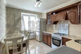 1-к. квартира, 42 м², 2/9 эт.