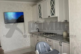 1-к. квартира, 45 м², 2/5 эт.