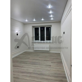 4-к. квартира, 106 м², 5/5 эт.