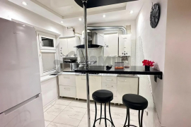 2-к. квартира, 40,9 м², 1/5 эт.