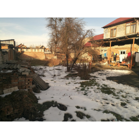 Зем участок в р-не стад. Спартак