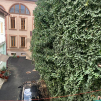 4-к. квартира, 90 м², 2/2 эт.