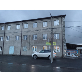 Продам здание в Беслане 1200 кв м