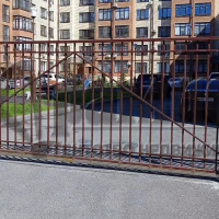 2-к. квартира, 77,1 м², 3/6 эт.