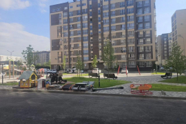 2-к. квартира, 58 м², 4/9 эт.